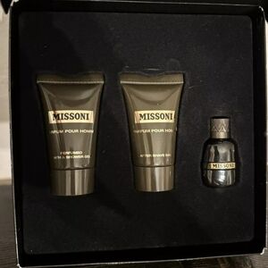 Missoni Mens Parfum Pour Homme Set Cologne, Shave Balm, Bath & Shower Gel Mini's